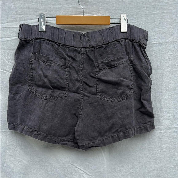 Lou & Grey Linen Shorts - Picture 6 of 7